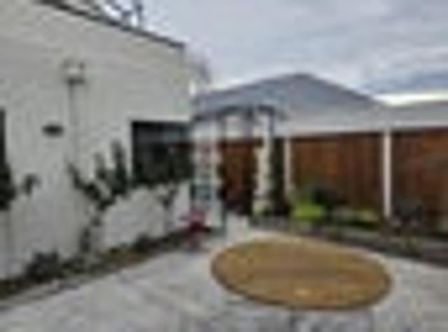 Architectural Designed 5 Bedroomed house