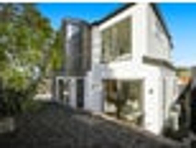 Architectural Elegance in the Heart of Hillcrest