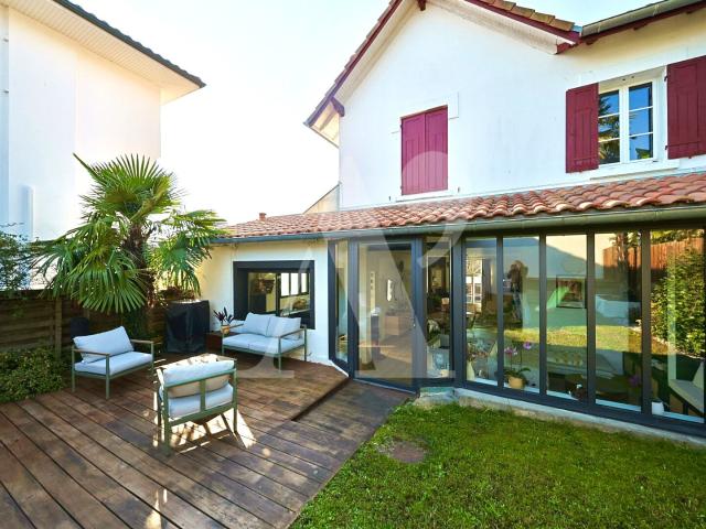 Architecture moderniste 123m² Dax