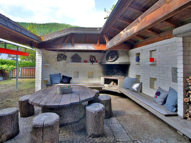 Architektenhaus im Schwarzwald – Splitlevel Design & traumhafter Außenbereich