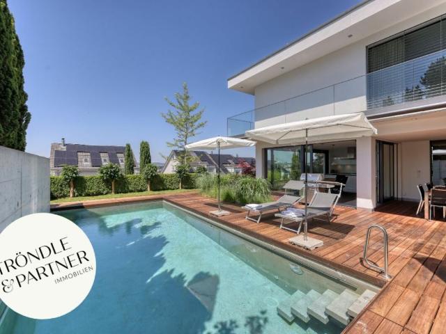 Architektenvilla mit Pool Wohnqualität auf höchstem Niveau