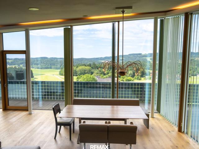 Architektonisches Passivhaus in Sonniger Aussichtslage mit Zusätzlichem Bauland in Gutenberg, Nähe Weiz!