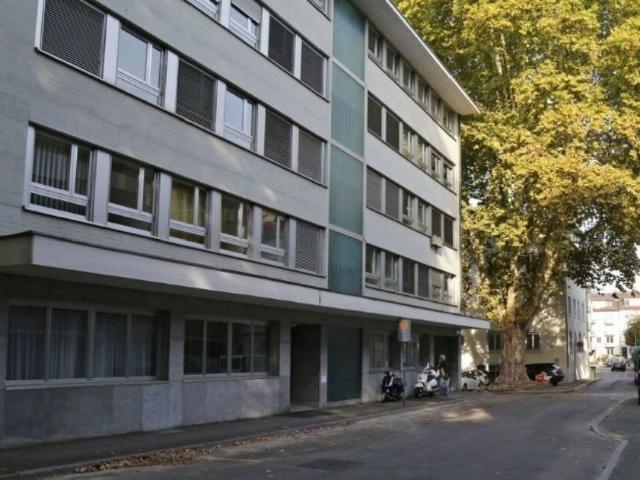 Archivfläche im Dachgeschoss 100 m2 im Kreis 8