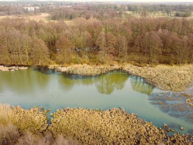 Arciechów, 9 661 m2