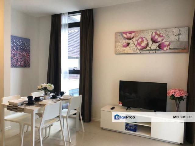 Arcoris Residences