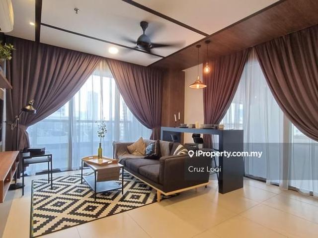 Arcoris SOHO, Mont Kiara