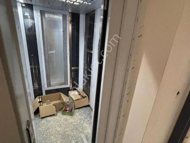 Arda Emlak Ofisi'nden Ayşekadın Mevkii'nde Bakımlı Daire
