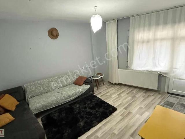 Arda İnşaat'tan Acil Satılık 95m2 2 Nci Kat K.uygun 25 Yıllık