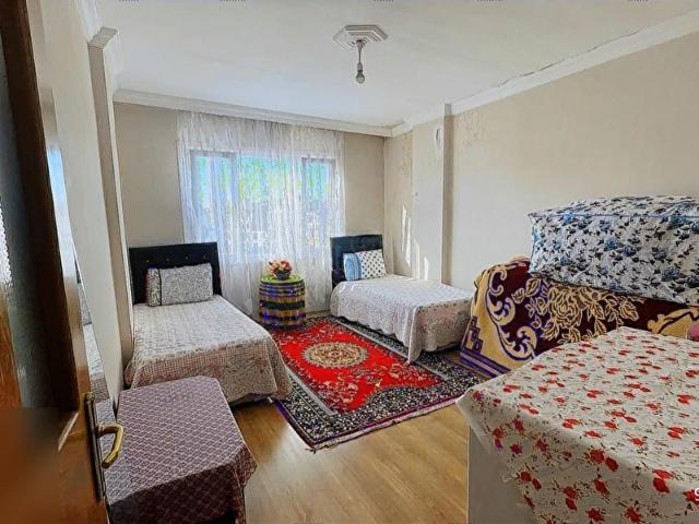 ARDEŞEN EMLAKTAN SATILIK DAİRE MERKEZ CAMİİ YANI