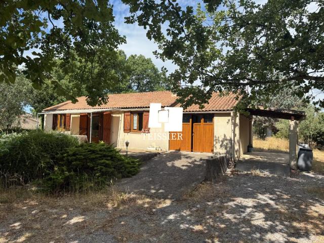 Ardèche Sud: 07140 Les Vans, villa avec jardin arboré