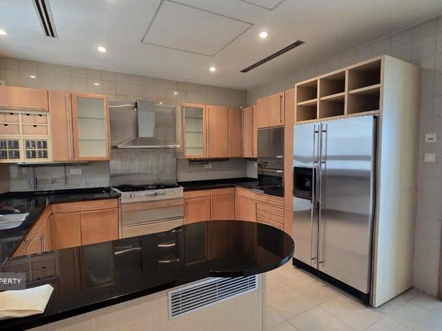Ardmore Park D10, Condominium