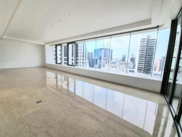 Ardmore Residence Apartment For Rent, $28,005, 4 Bed 5 Bath 3,186 sqft $8.79 psf