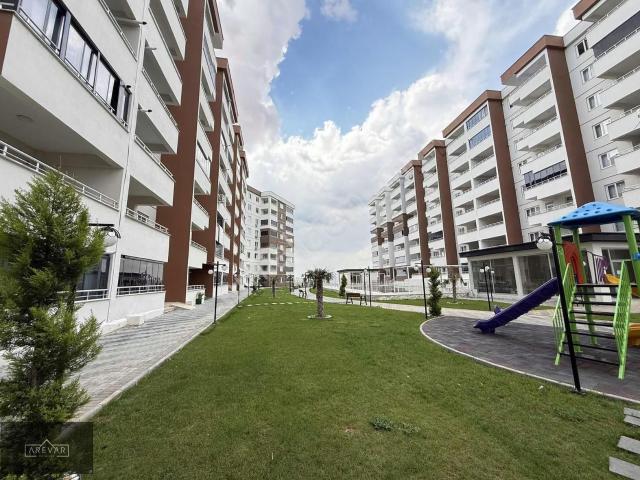 Arevar'dan Körkün Bölgesi'nde Satılık 1+1 Yüksek Giriş Daire