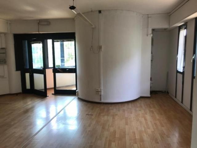 Arezzo affittasi ufficio 3 vani 80 Mq
