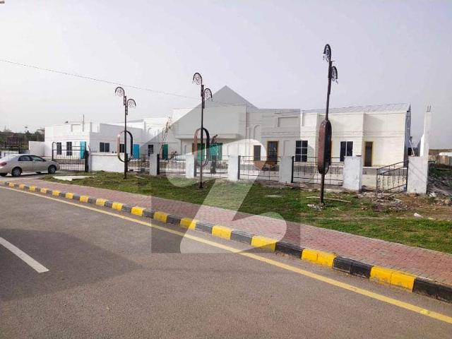 Are You Locking 5kanal Farm House Plot You Are On Right Place