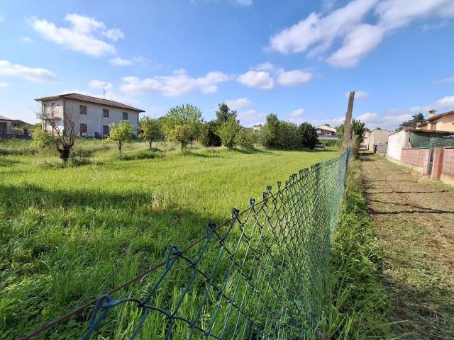 AREA EDIFICABILE in VENDITA a MIRADOLO TERME Miradolo Terme