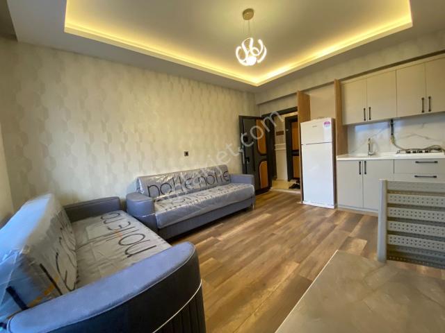 Arel Gayrimenkul'dan Kiralık 1+1 Eşyalı Site İçi Yeni Yapı