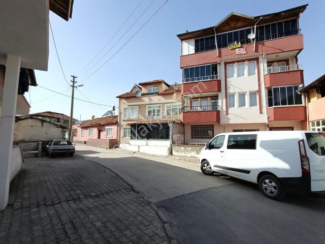 Arena Emlak'tan Merkezi Konumda 4 Bağımsız Daireli Müstakil Ev