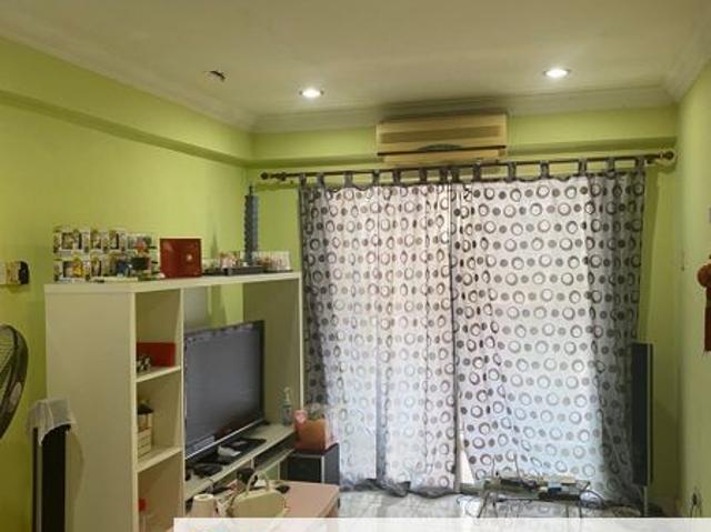 Arena Green Apartment