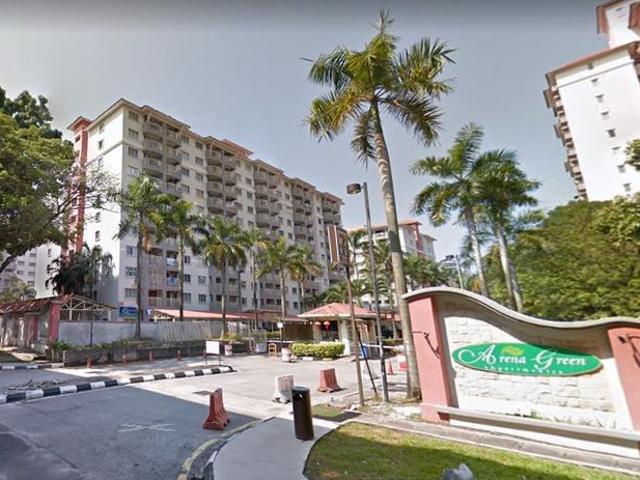 Arena Green Apartment at Bukit Jalil near IMU Stadium and Lrt Station