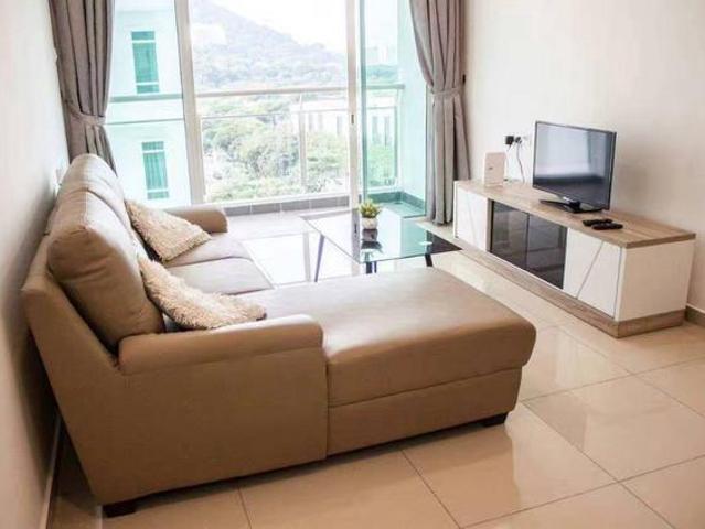 Arena Residences 1250sqft Partially Furnish Reno 2 Car Parks