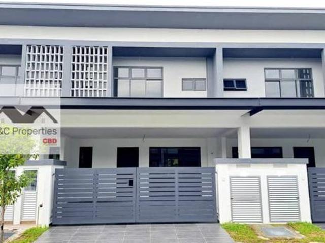 Arena Seremban 2 Brand New 2 Storey Premium Link House For Sale
