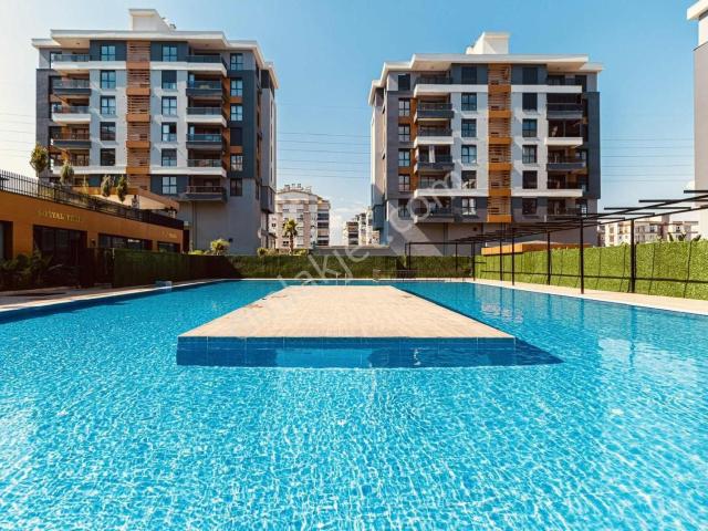 Argın Resıdence | Sanal Turlu | Havuz Manzaralı 3 Cepheli 3+1