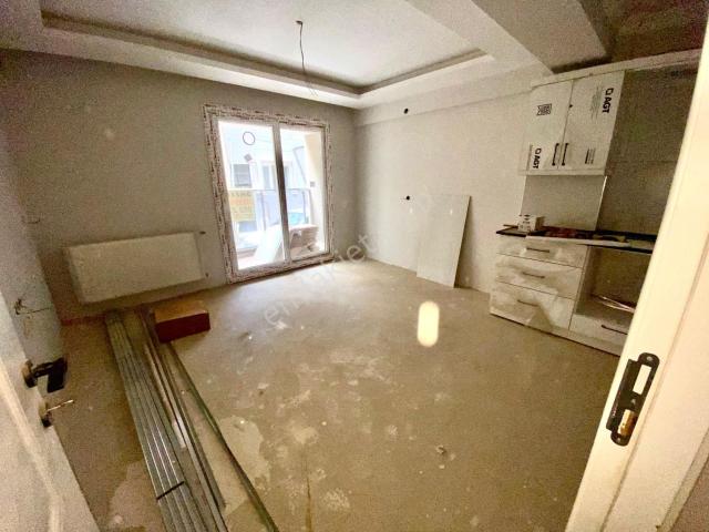 Arga'dan K.bağlar Bozyaka Mh.yüksek Giriş 1+1 Satılık Daire