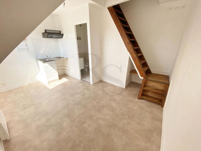 ARGENTAN: appartement T1 14 m² à louer
