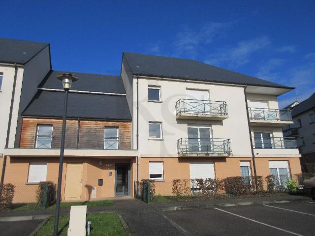 ARGENTAN Appartement type F1 RDC avec jardinet