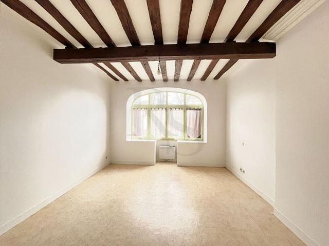 ARGENTAN Quartier historique Appartement 1 pièce de 26.78 m2