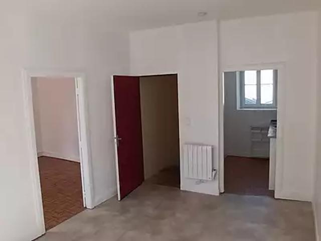 Argentat sur Dordogne 19400 Location appartement 3 pièces t3