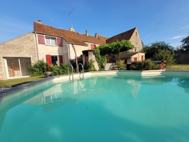 Argentières | Maison de caractère du XVIIIᵉ siècle avec piscine sur terrain arboré de 1 450 m2