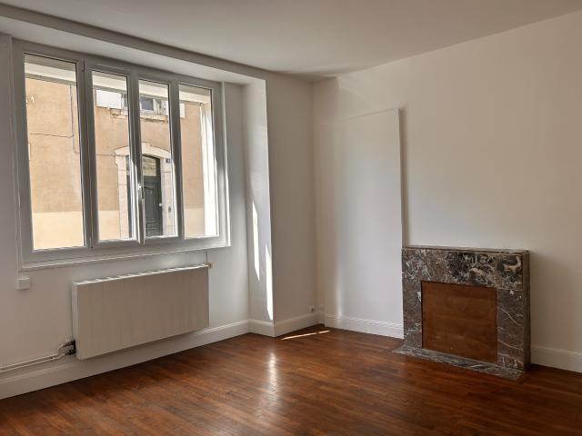 Argenton sur Creuse Location Appartement 36
