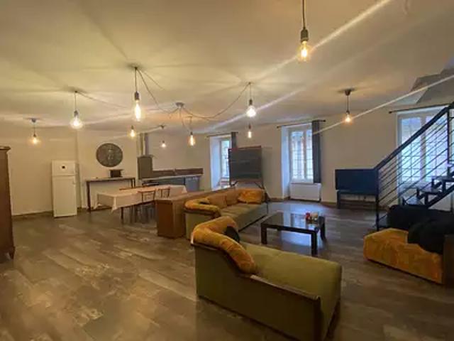 Argenton sur Creuse 36200 Location appartement 4 pièces t4 au dernier étage