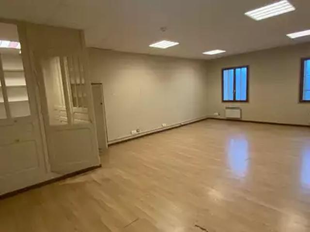 Argenton sur Creuse 36200 Location divers