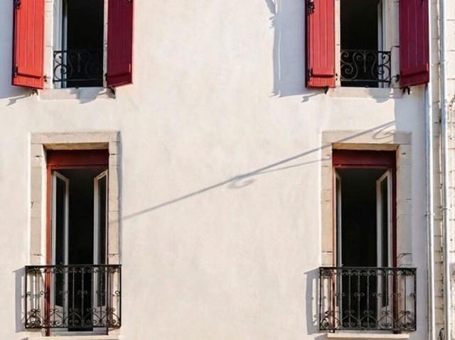 Argi Berri Lumière nouvelle Duplex 3 pièces + Local Comme