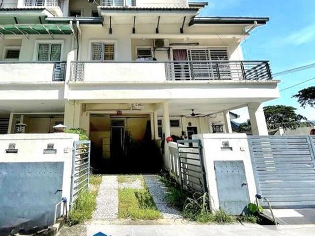 Ariza Garden Villa @ Taman Raintree