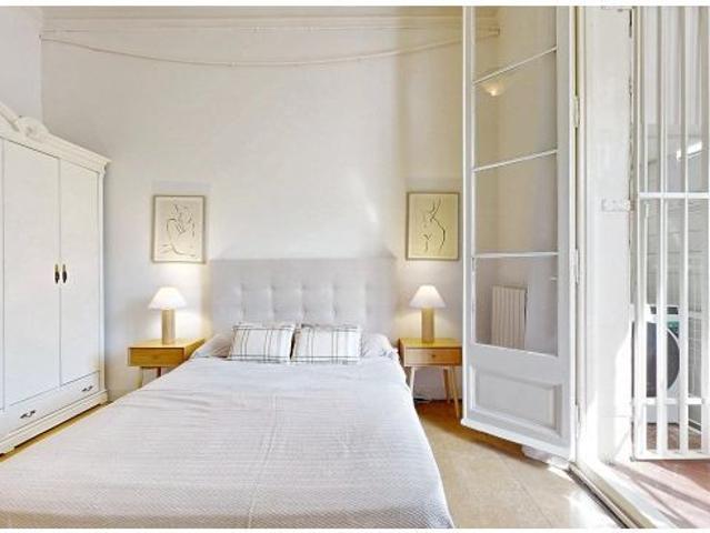 Aribau eixample izquierdo, piso de 4 habitaciones finca regia