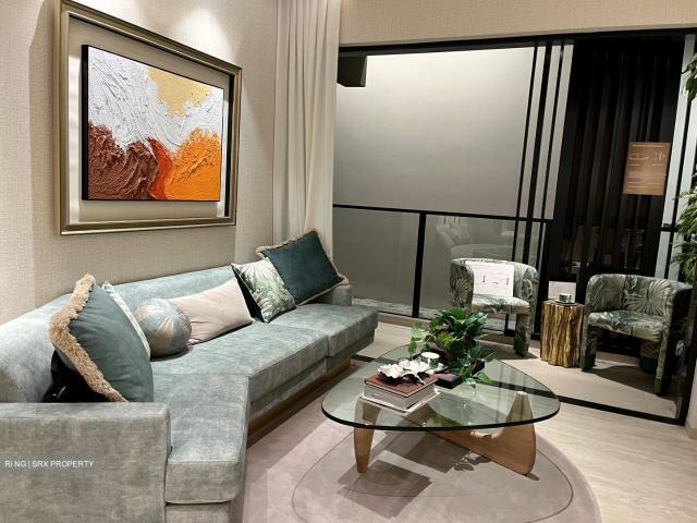 Arina East Residences D15, Apartment