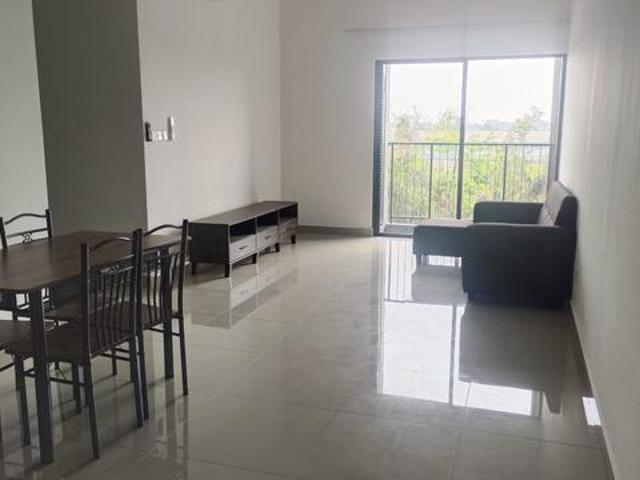 Arinna Kota Kemuning Partial Furnished 3 Rooms 2 Baths 1 Park