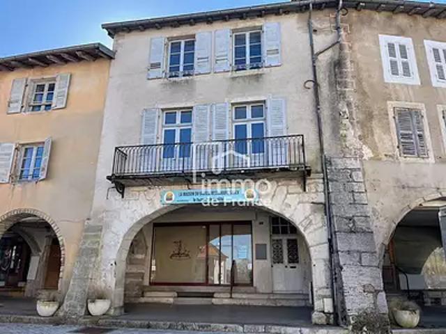 Arinthod 39240 Achat / Vente immeuble