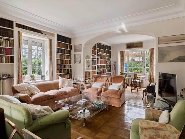 Aristocratic Villa with French Charm for Rent in San Sebastián