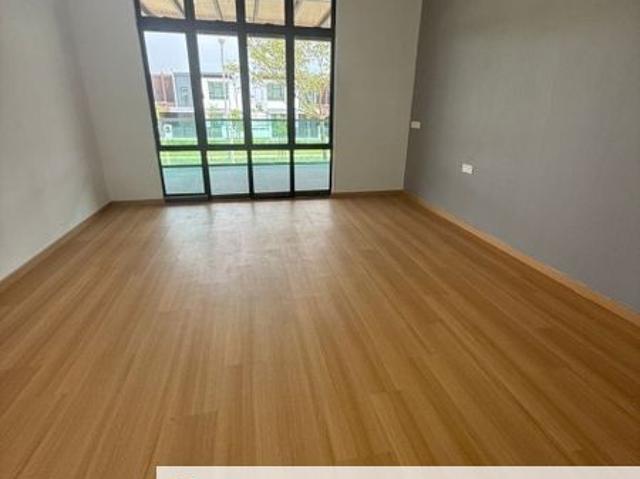Arista @ Taman Gaya | Double Storey Semi D | 40x80 | 5Bed 6Bath | Freehold | Gated & Guarded | Fully Renovated & Fully Extended