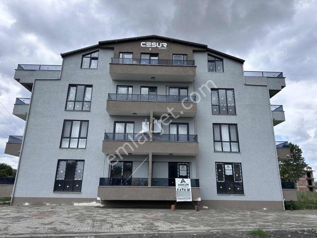 Arkun Gayrimenkul'den Merkezi Lokayonda 2+1 Kullanışlı Daire