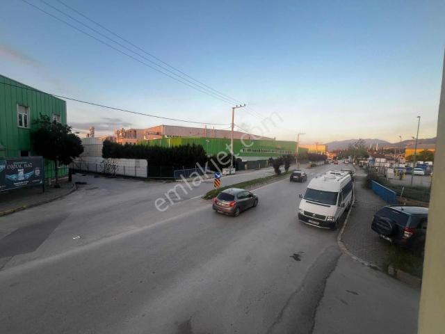 Arkun Gayrimenkul'den Satılık Cadde Cepheli 2+1 Daire