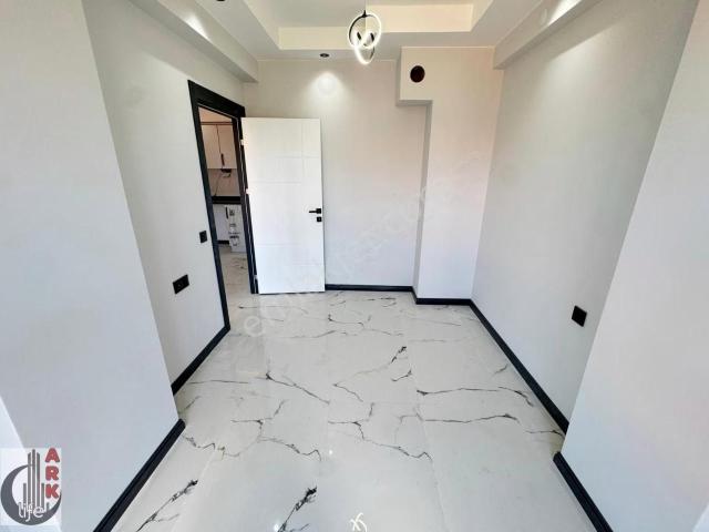 Ark Life'dan Zafer Mh.gazi Yakup Satar Cad.yakını 50m² 1+1 Daire