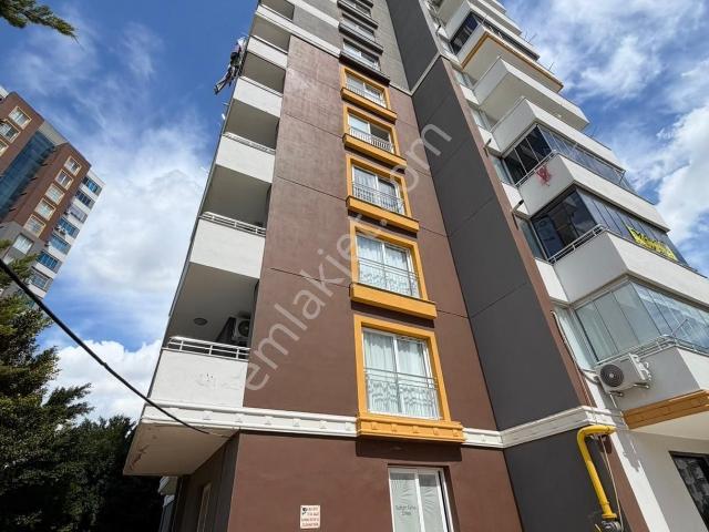 Çarkıpare Mahallesinde Havuzlu Site İçerisinde 3+1 Kapalı Mutfak Satılık Daire