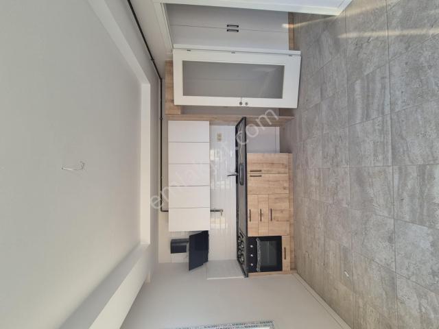 Çarkıpare'de 3+1 Açık Mutfak Az Katlı Stad Yakını Satılık Daire