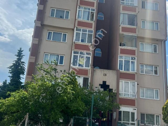 Arkadaş Emlaktan Akkent Tokide 1+1 Satılık Daire